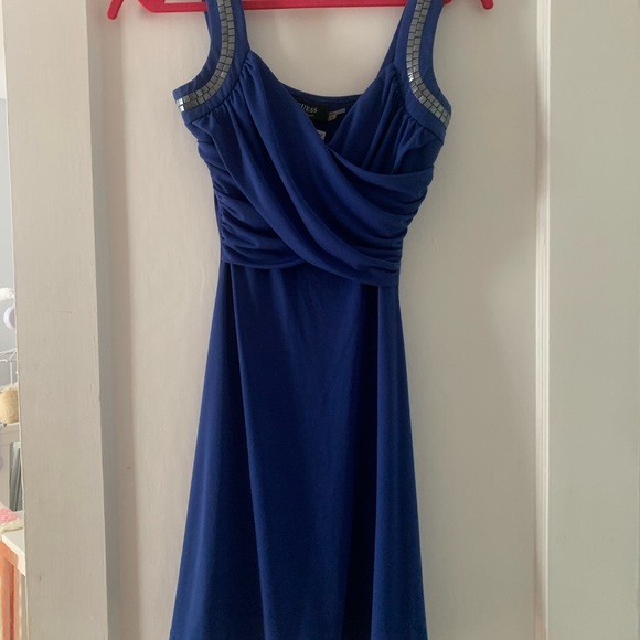 Guess dress - Picture 1 of 2